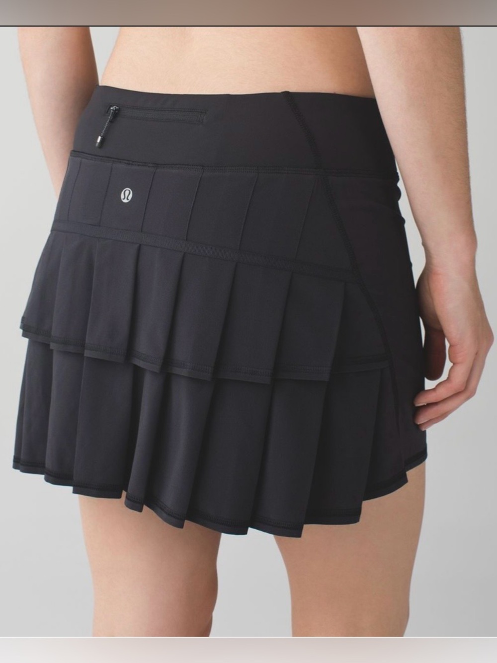 lululemon athletica Black Tiered Pleated Skort - Picture 1 of 10